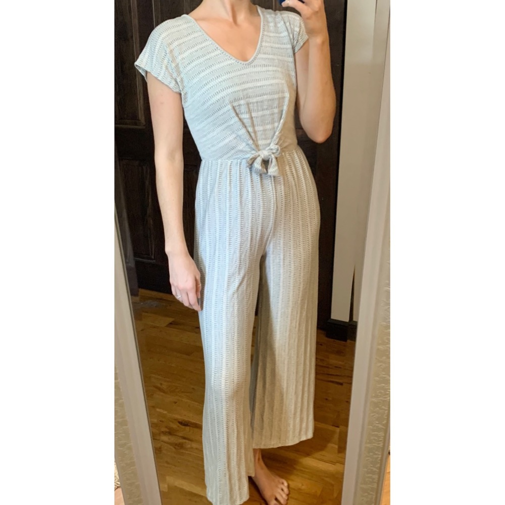 💰3 for$10💰NWOT Short Sleeve Stretch Jumpsu…